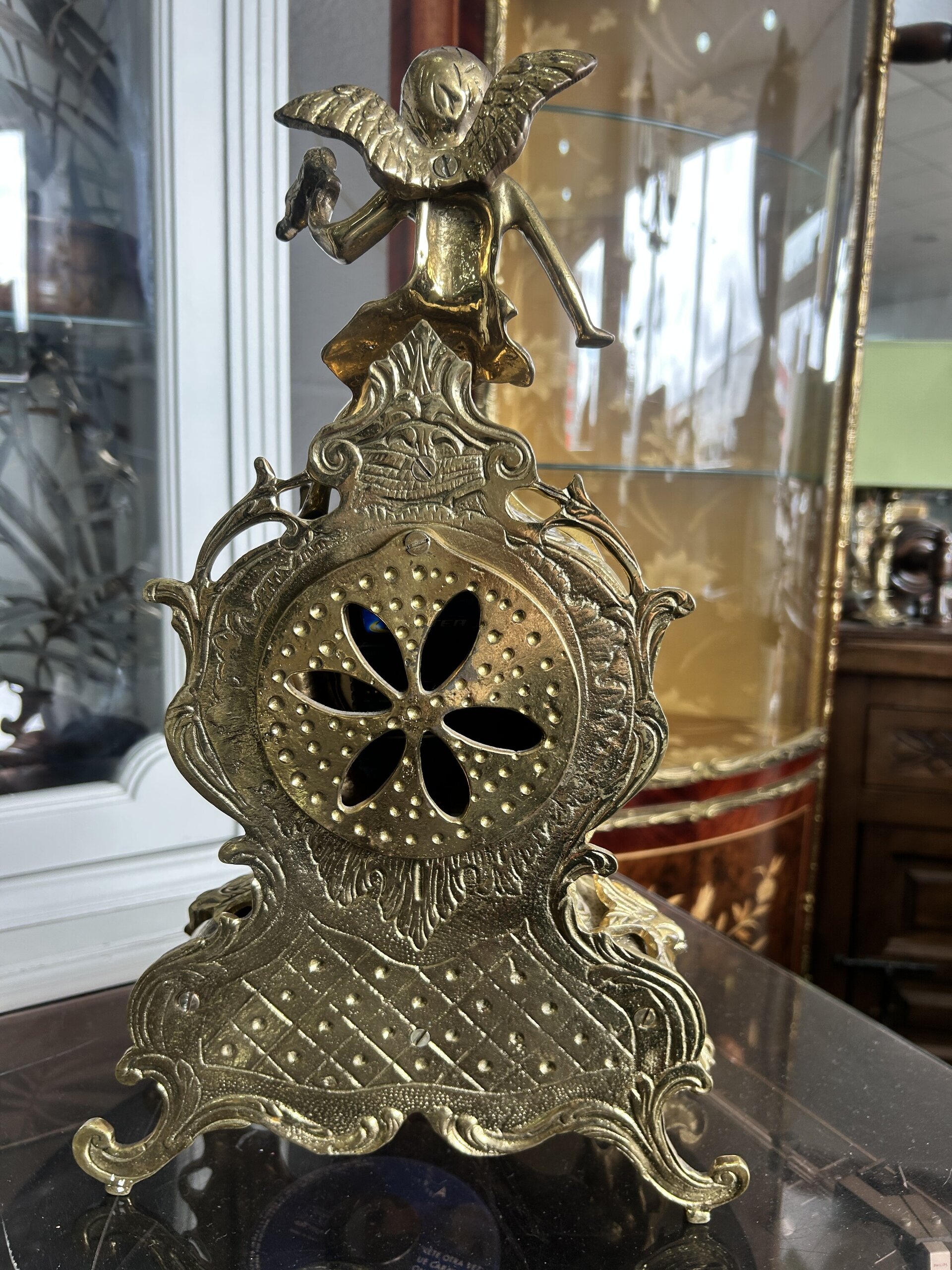 Reloj de bronce antiguo con péndulo - 4