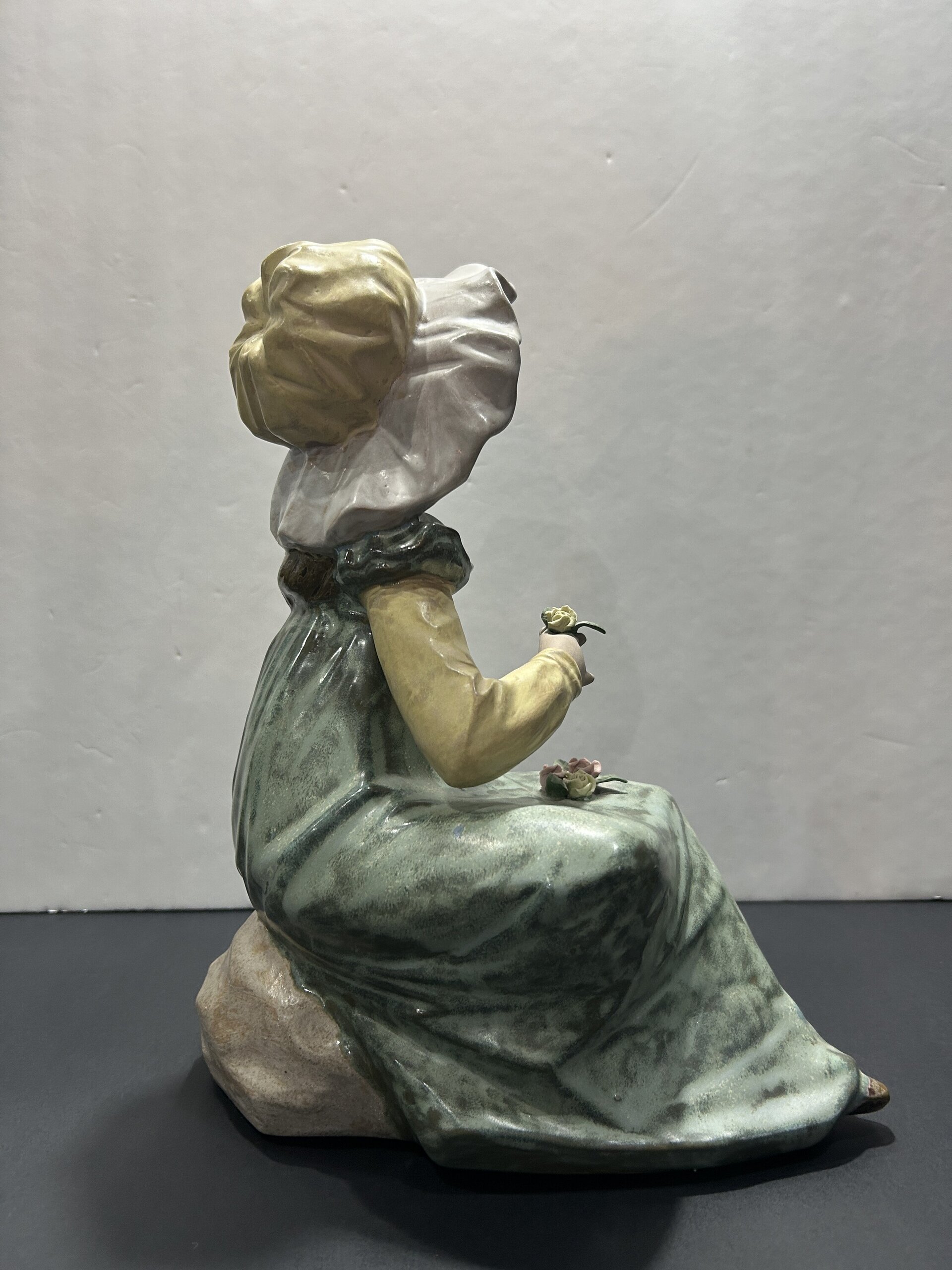 Figura de porcelana de la marca Tengra - 9