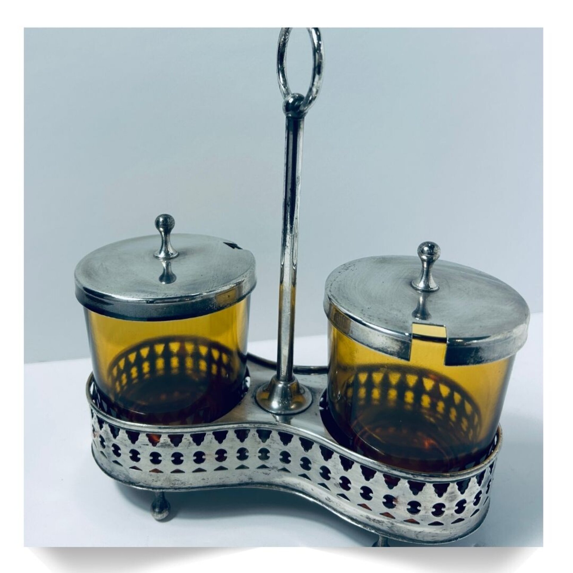 Precioso dispensador con soporte metálico con dos vasos - 6