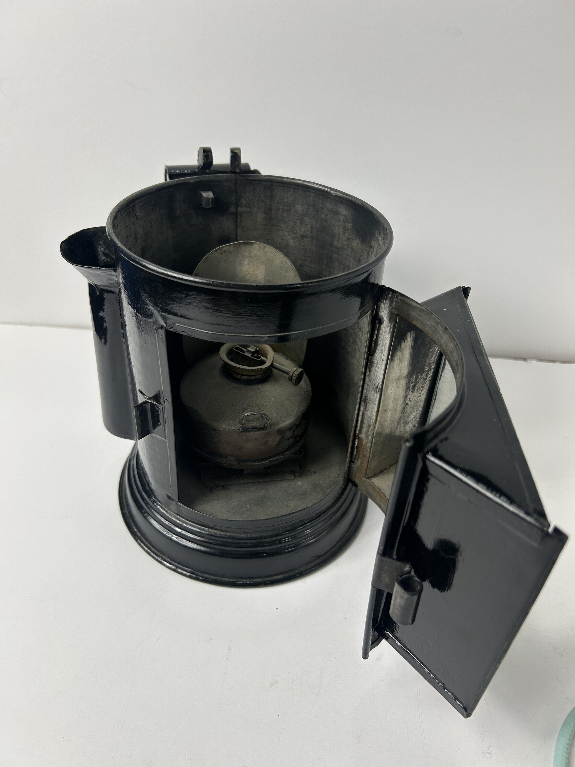 Antiguo farol ferroviario de señales y maniobras - 4